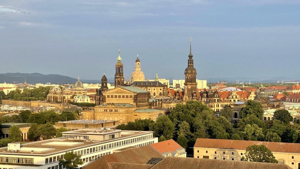 Ausblick von der Dachterrasse des Haus der Presse über Dresden