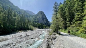Wandern im Wimbachtal in den Alpen